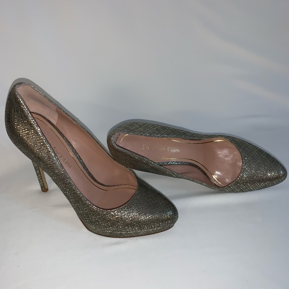 Enzo Angiolini Silver Metallic Pumps, size 7.5
